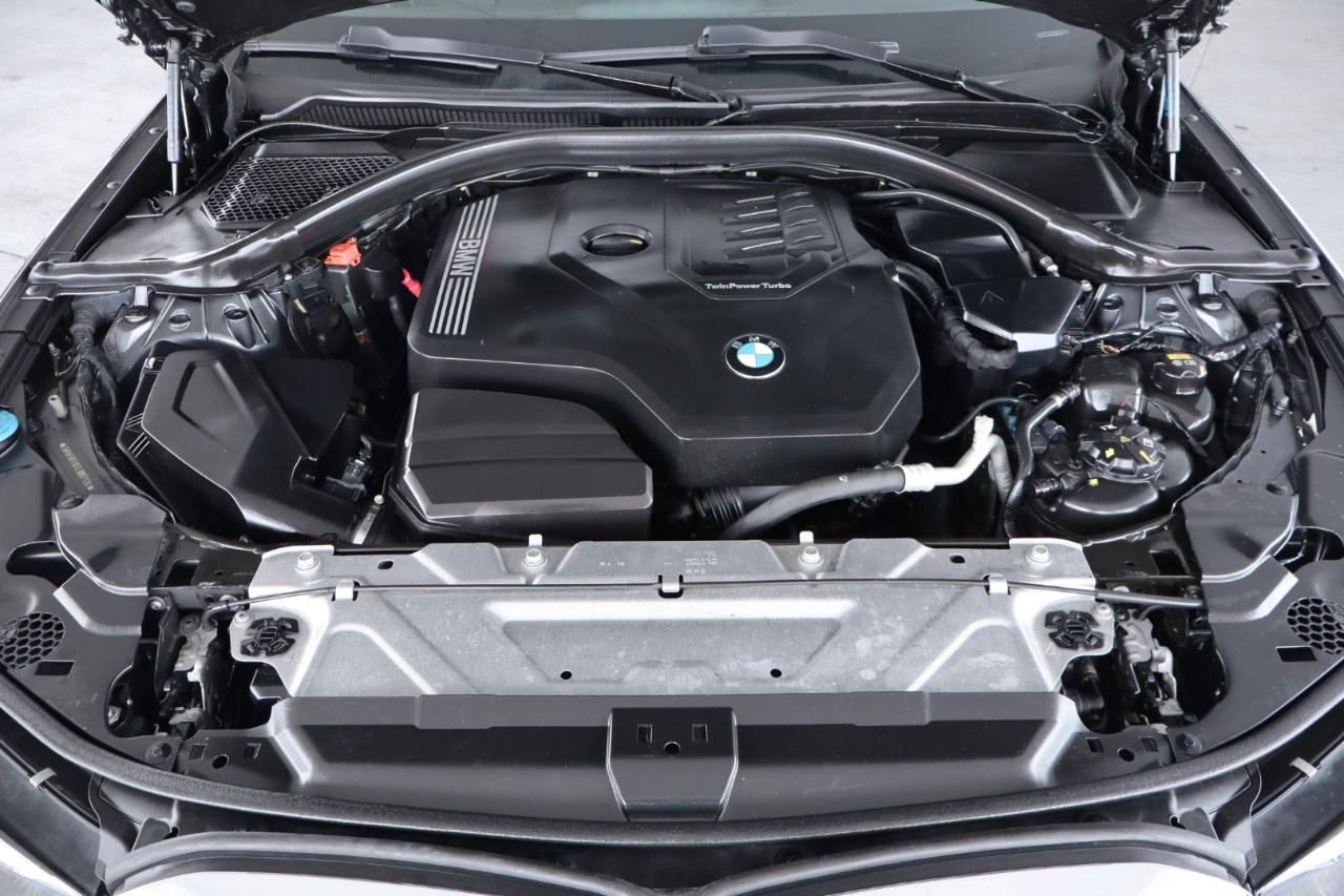 BMW 3 Series 330i xDrive Sedan North America 2020