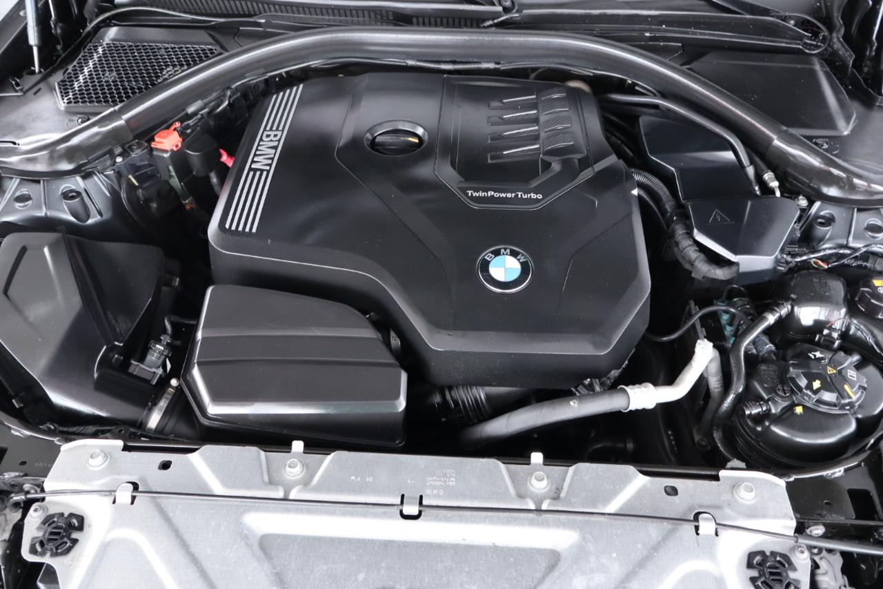 BMW 3 Series 330i xDrive Sedan North America 2020