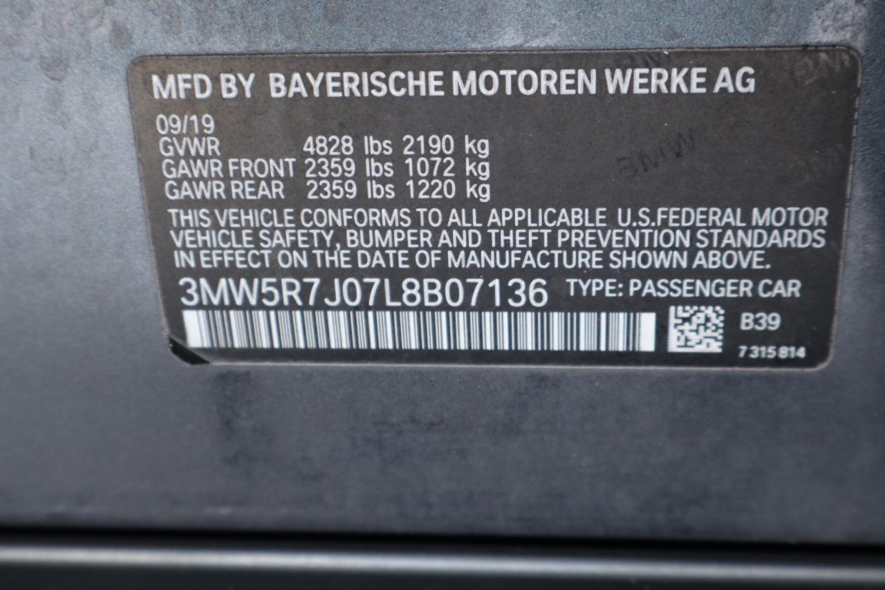 BMW 3 Series 330i xDrive Sedan North America 2020