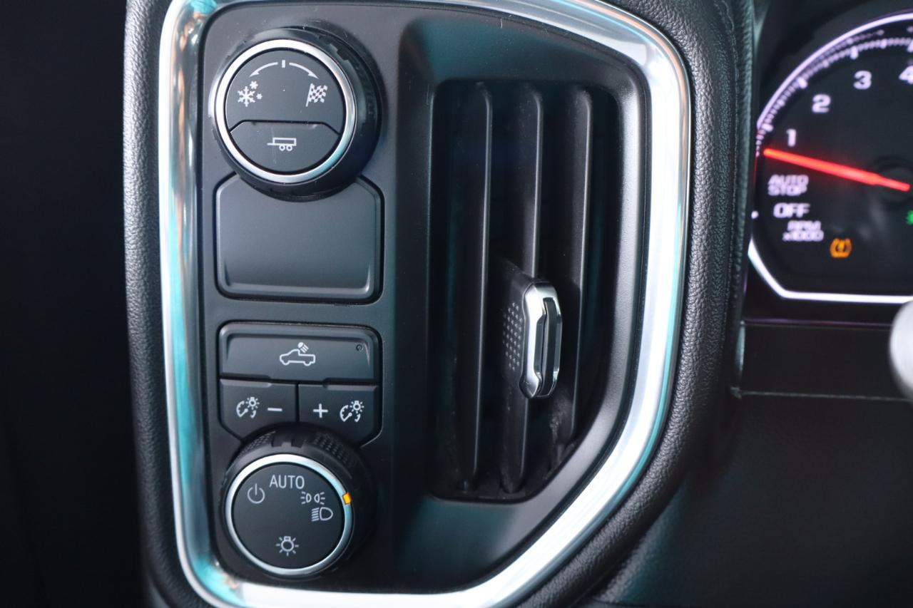 Chevrolet Silverado 1500 2WD Crew Cab 147" LT 2019