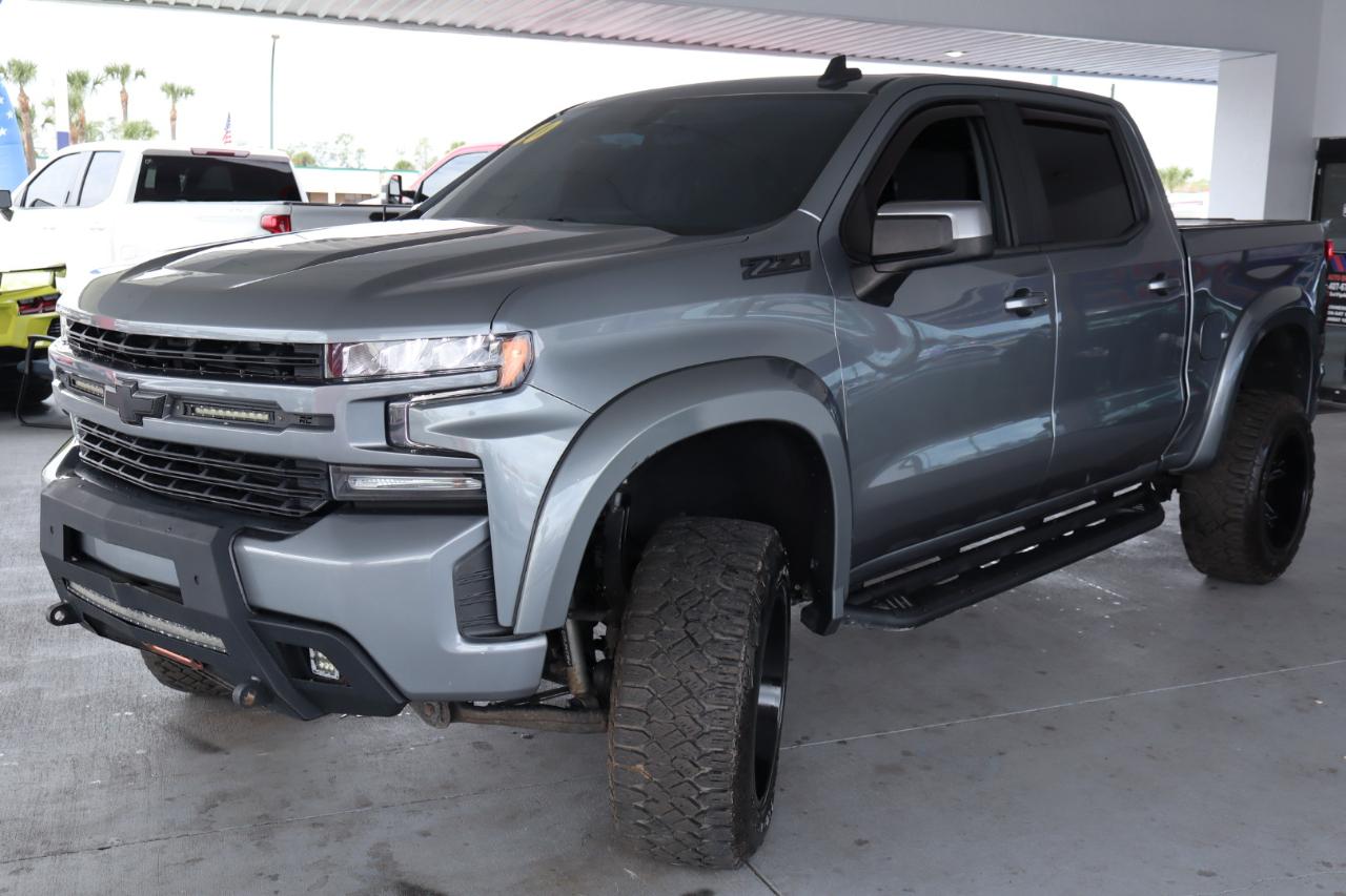 Chevrolet Silverado 1500 4WD Crew Cab 147" RST 2020