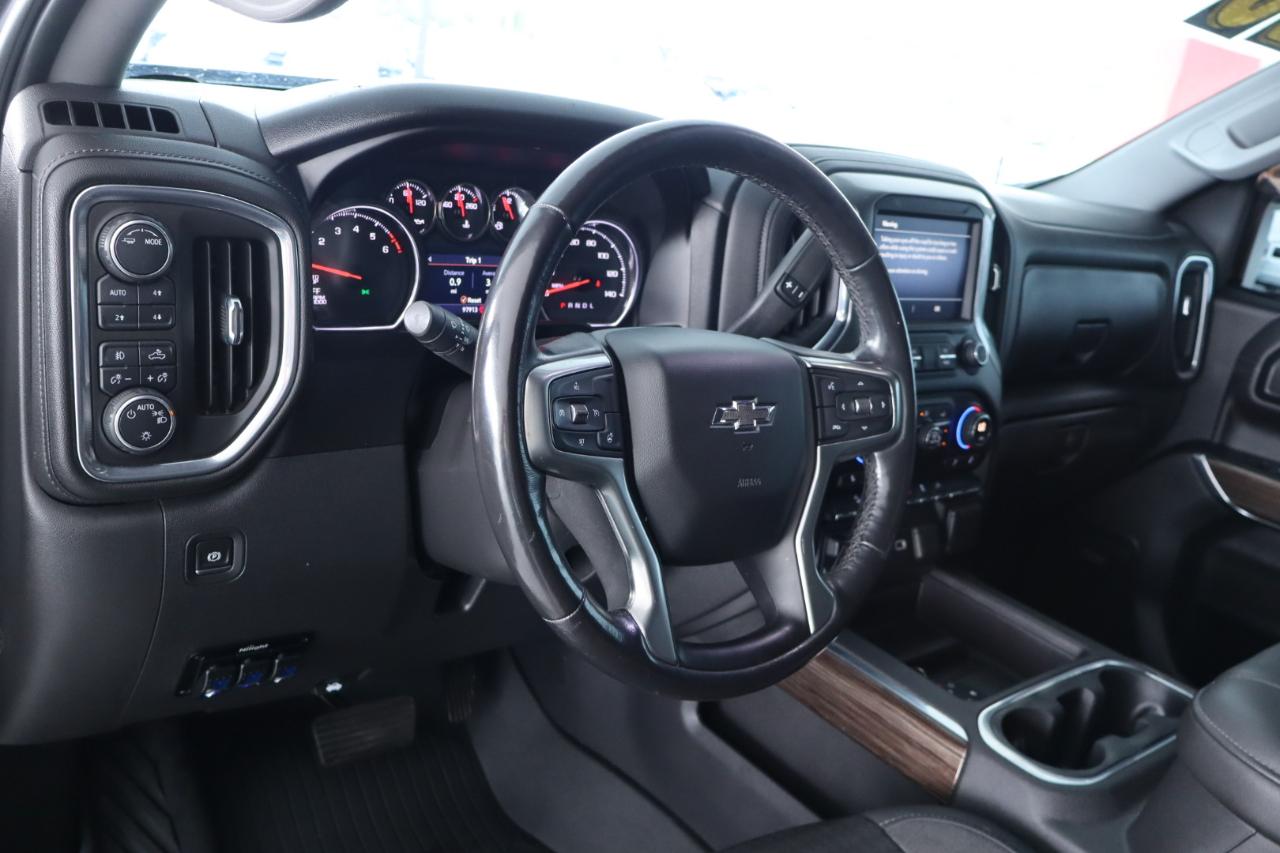 Chevrolet Silverado 1500 4WD Crew Cab 147" RST 2020