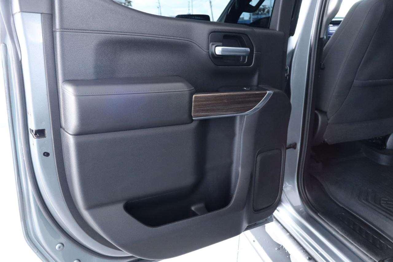 Chevrolet Silverado 1500 4WD Crew Cab 147" RST 2020