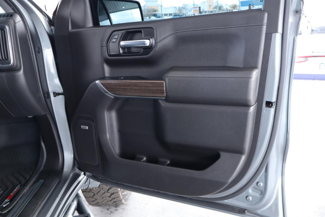 Chevrolet Silverado 1500 4WD Crew Cab 147" RST 2020