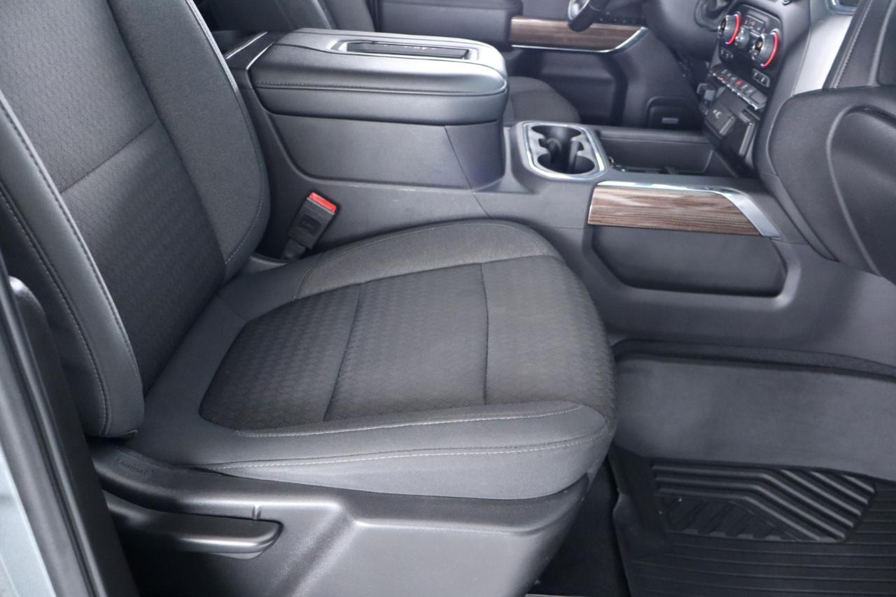 Chevrolet Silverado 1500 4WD Crew Cab 147" RST 2020