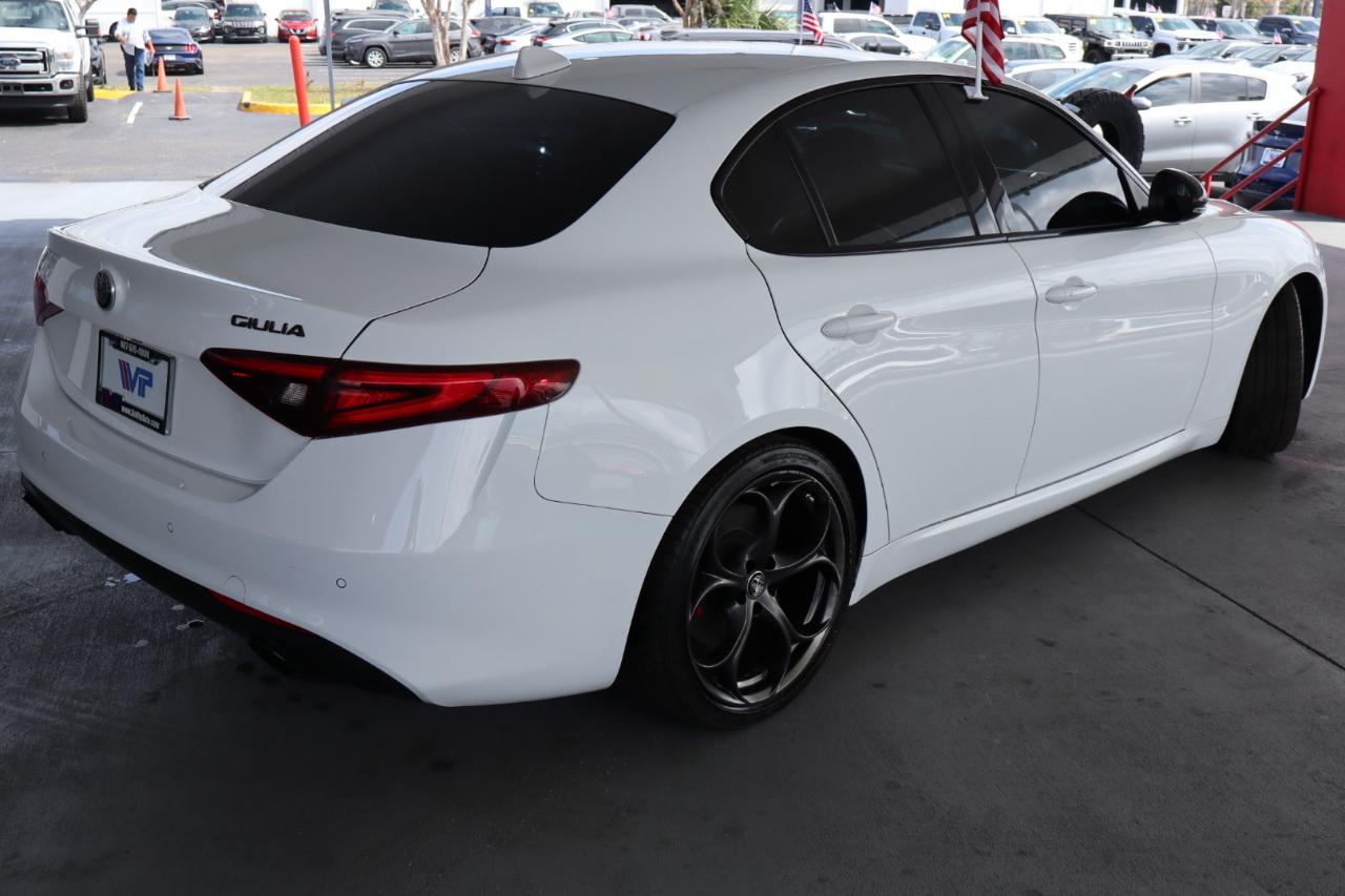 Alfa Romeo Giulia RWD 2019