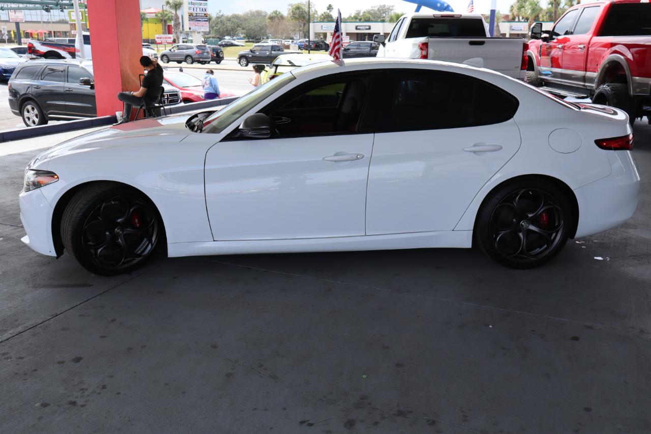 Alfa Romeo Giulia RWD 2019