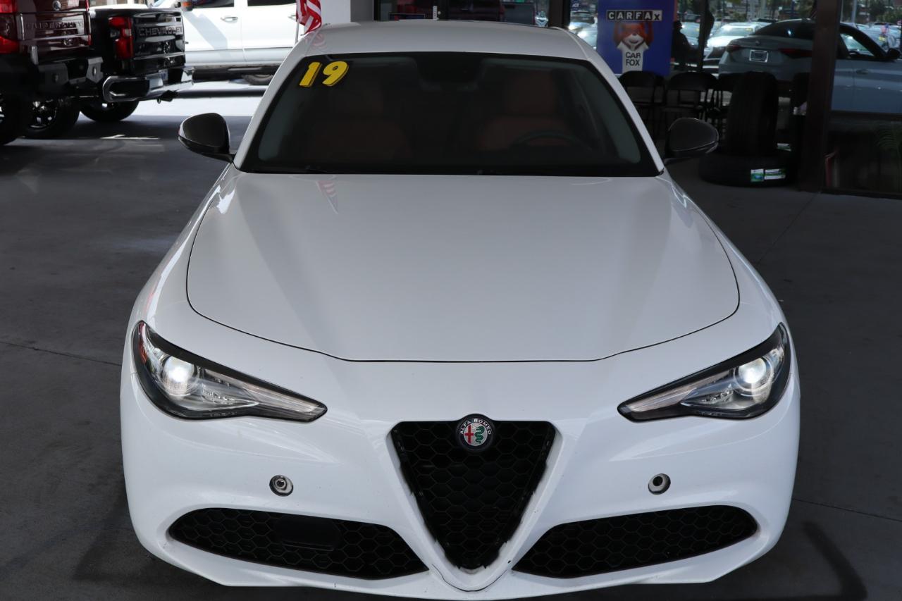 Alfa Romeo Giulia RWD 2019