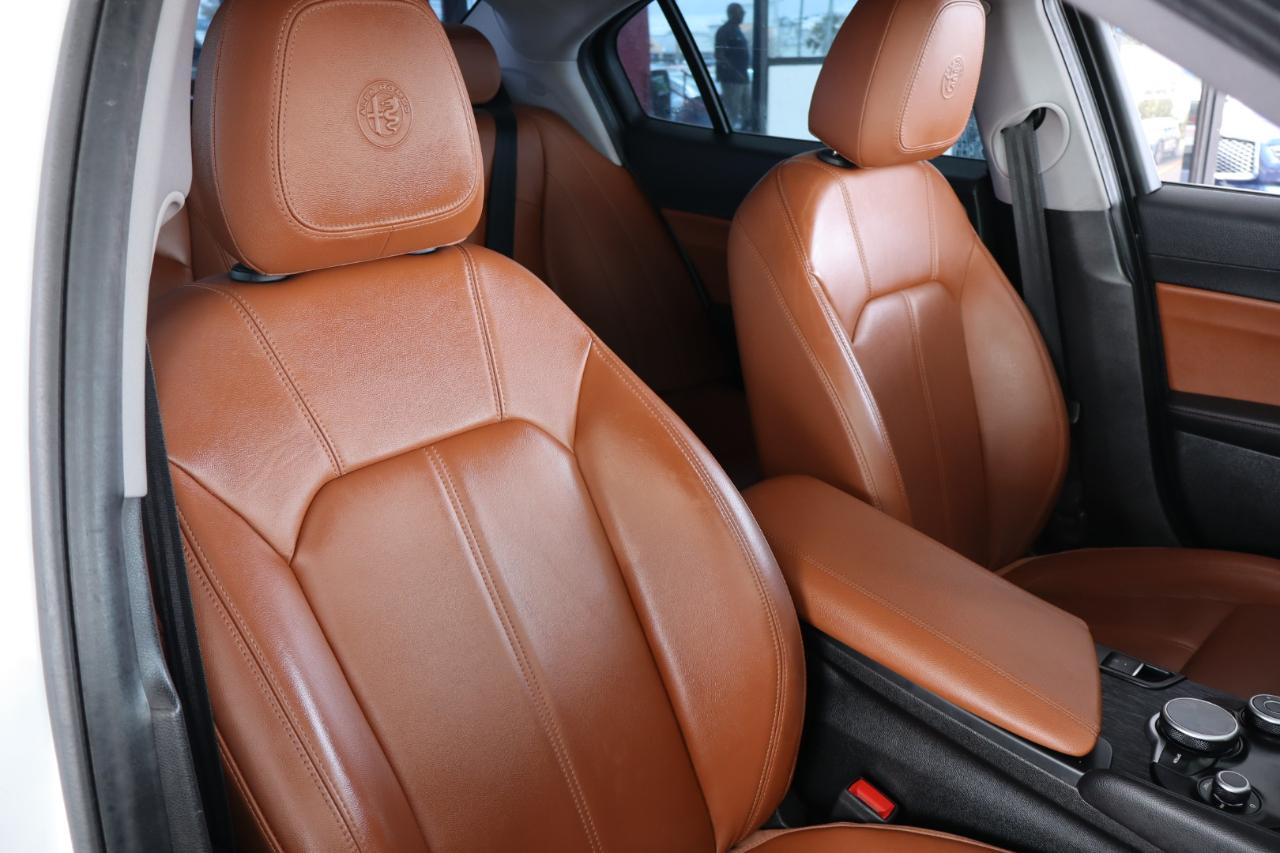 Alfa Romeo Giulia RWD 2019