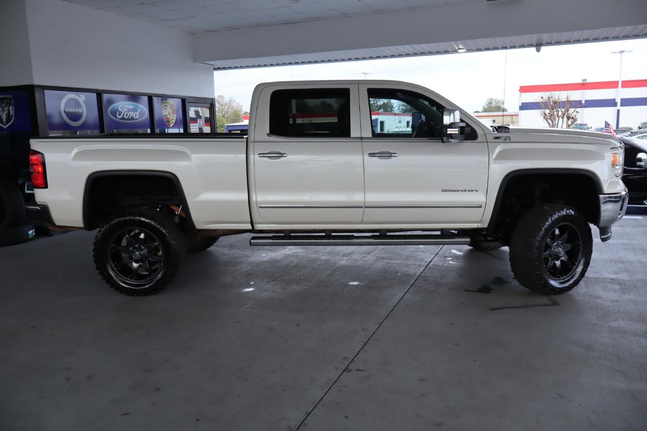 GMC Sierra 1500 4WD Crew Cab 153.0" SLT 2015