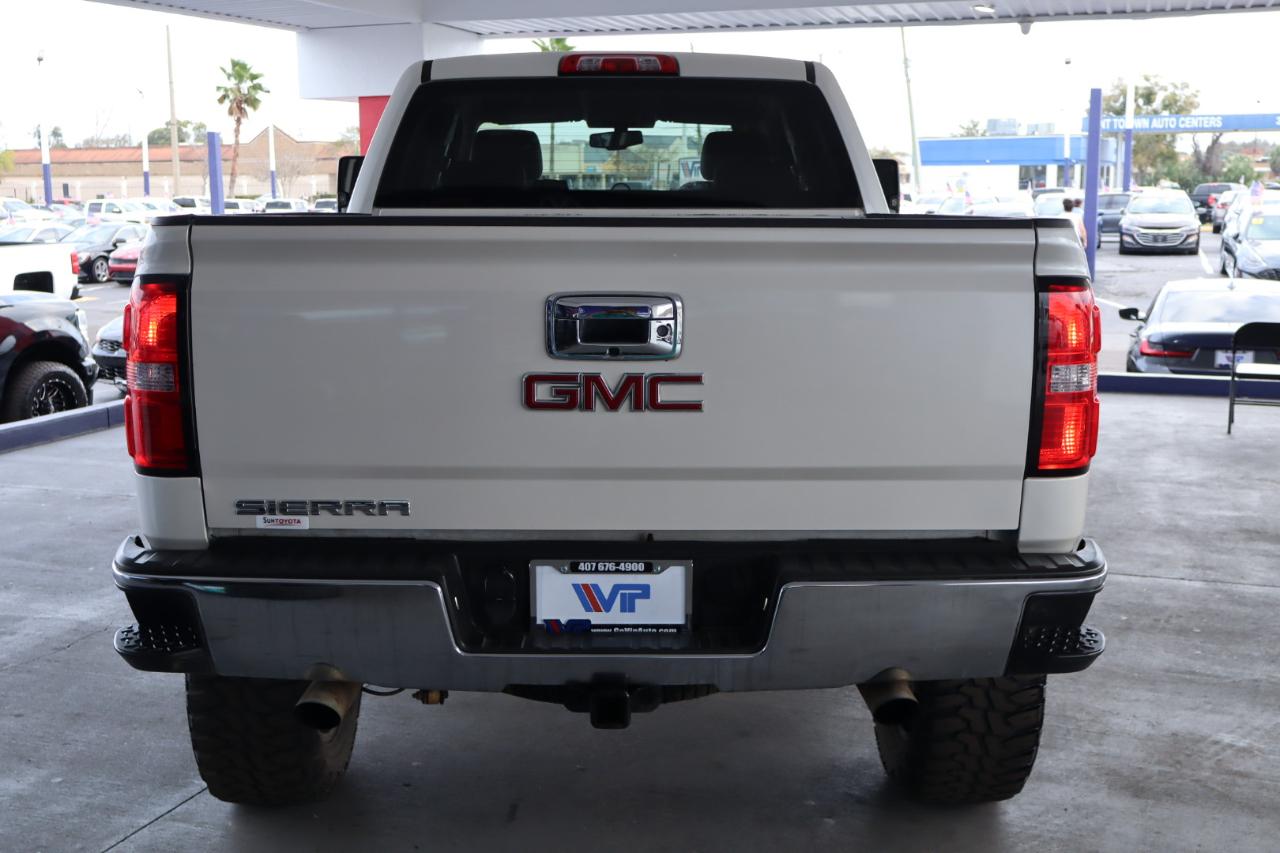 GMC Sierra 1500 4WD Crew Cab 153.0" SLT 2015