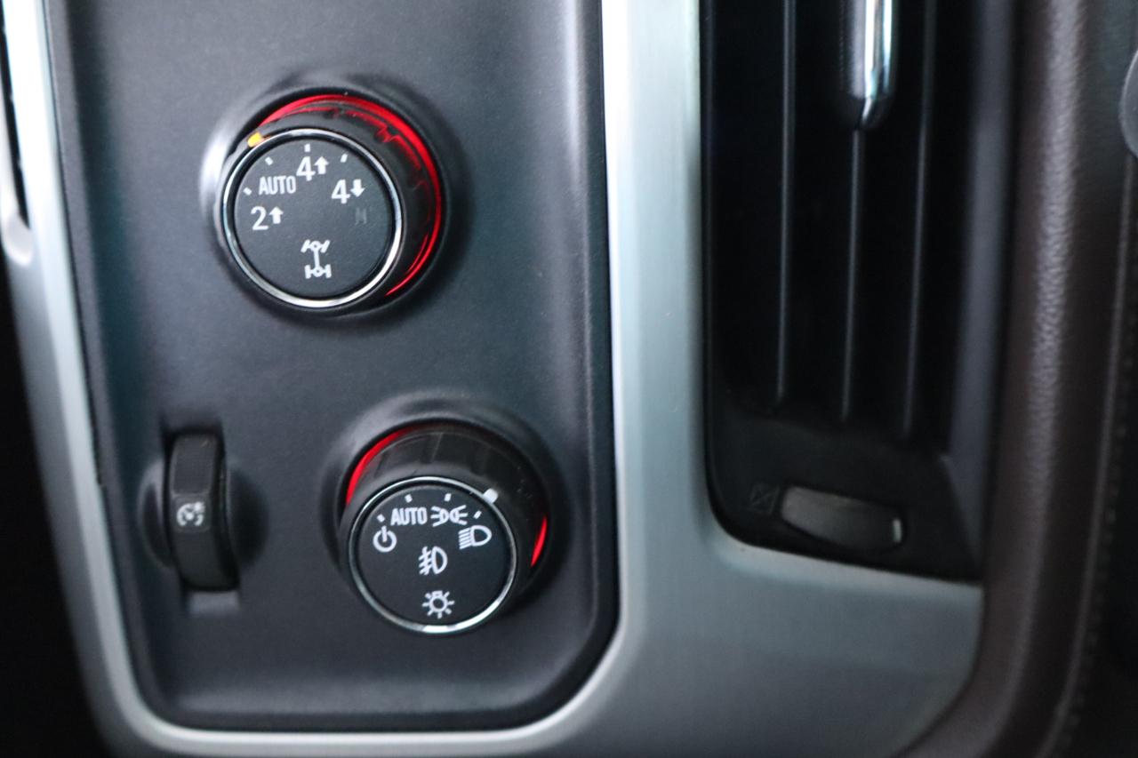 GMC Sierra 1500 4WD Crew Cab 153.0" SLT 2015