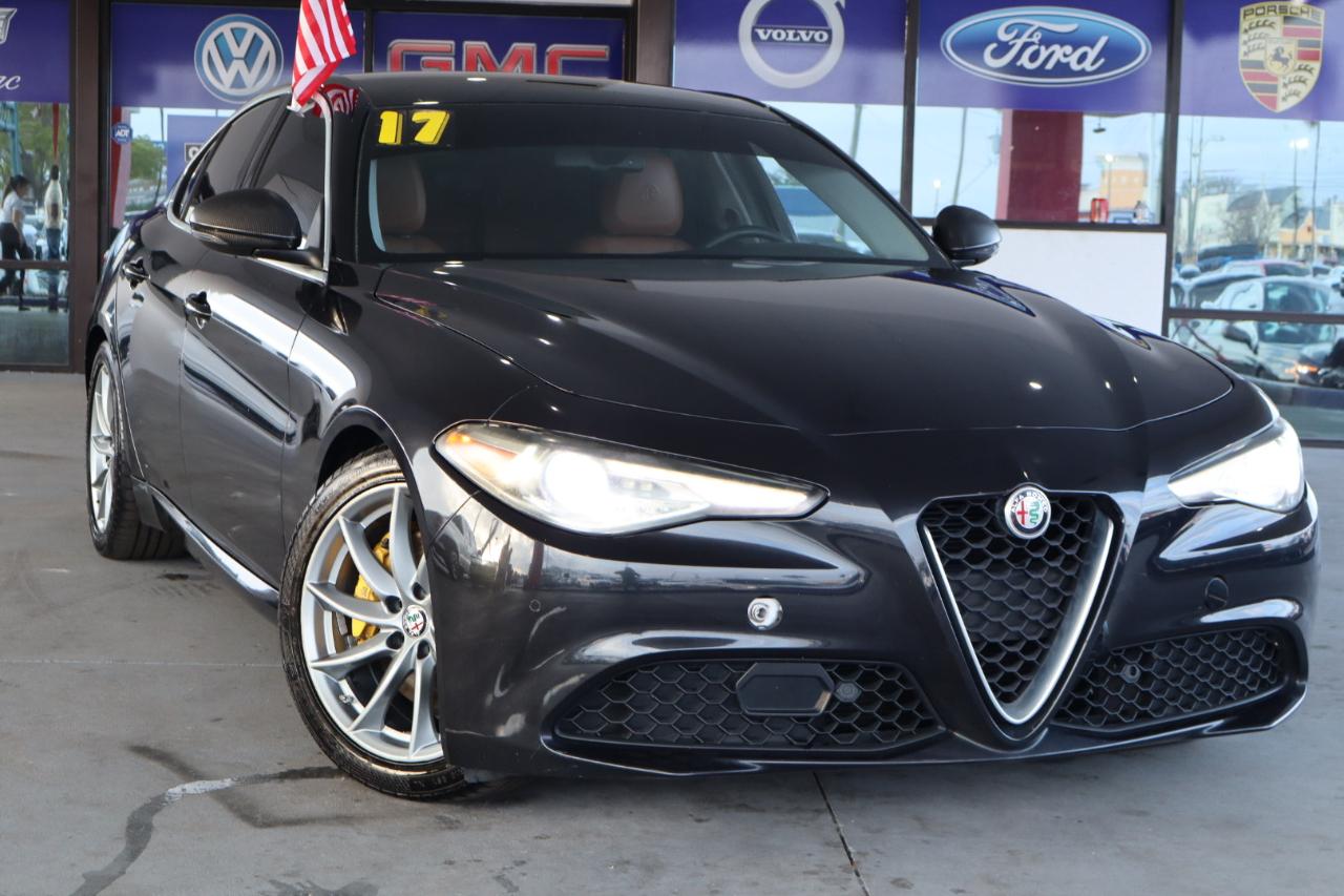Alfa Romeo Giulia Base 2017