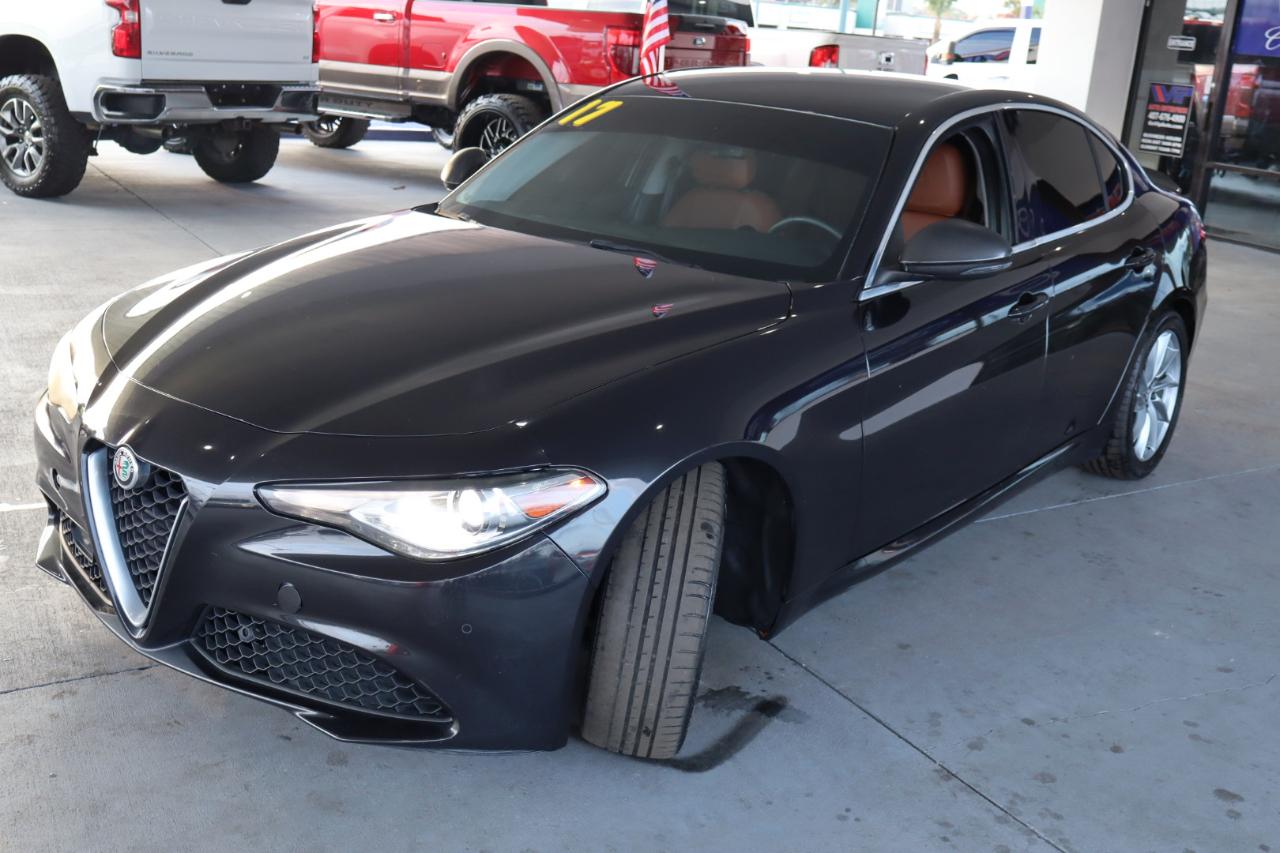 Alfa Romeo Giulia Base 2017