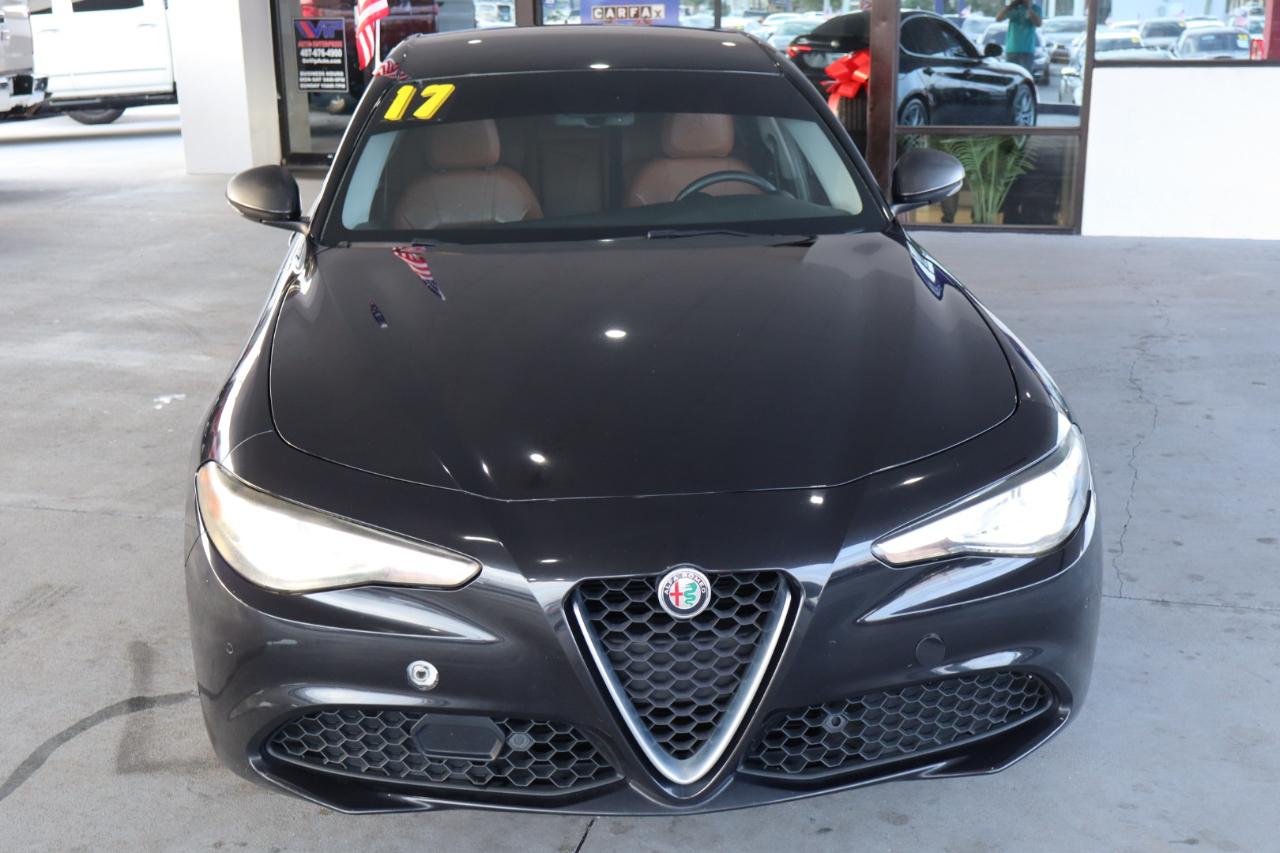 Alfa Romeo Giulia Base 2017