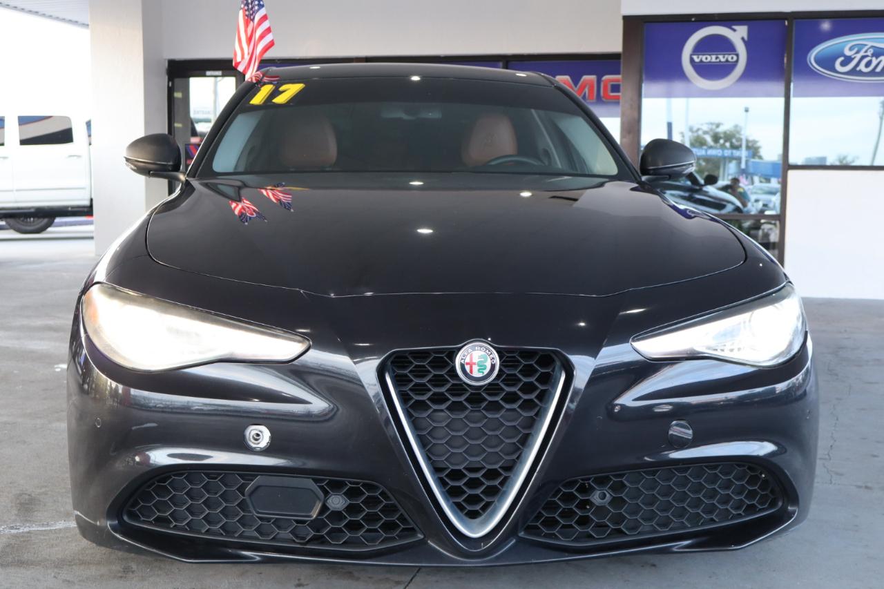 Alfa Romeo Giulia Base 2017