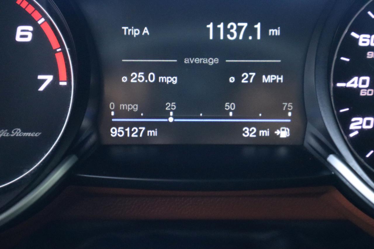 Alfa Romeo Giulia Base 2017