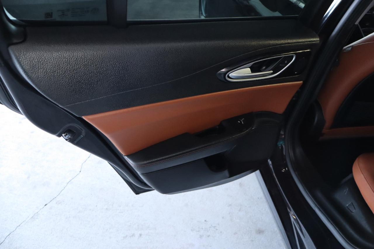 Alfa Romeo Giulia Base 2017