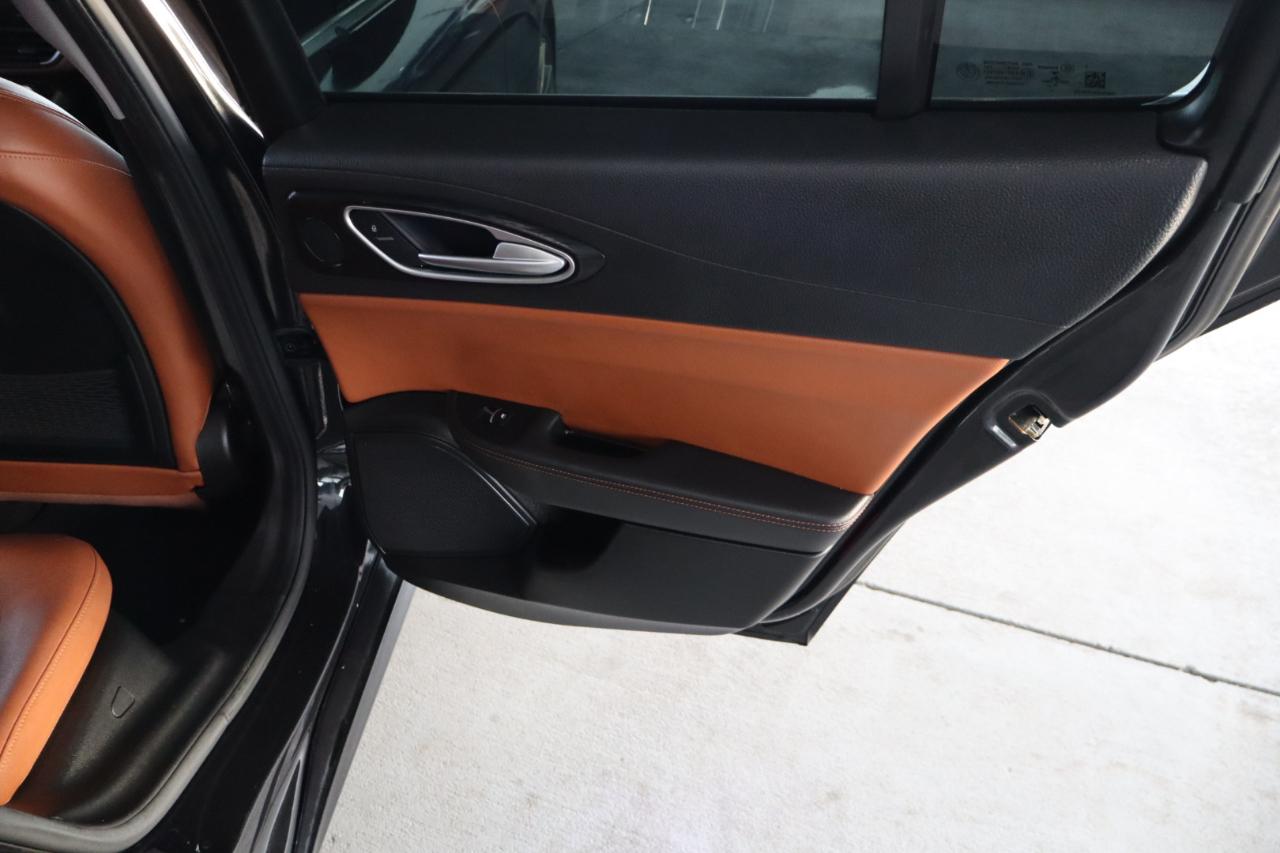 Alfa Romeo Giulia Base 2017