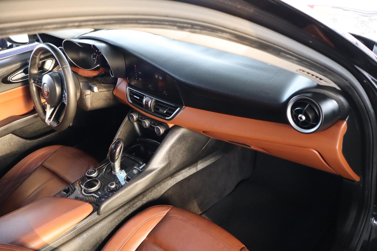 Alfa Romeo Giulia Base 2017