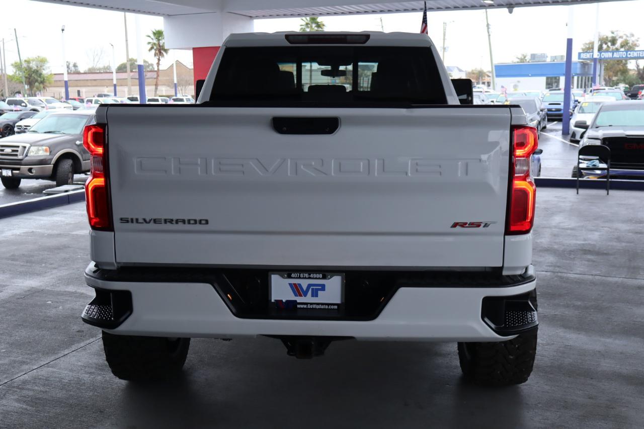 Chevrolet Silverado 1500 4WD Crew Cab 157" RST 2021