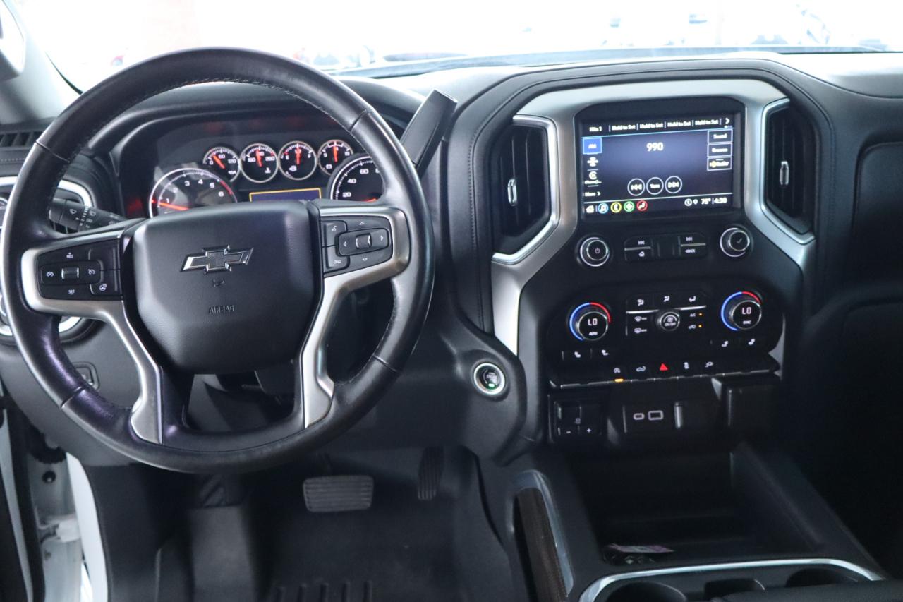 Chevrolet Silverado 1500 4WD Crew Cab 157" RST 2021