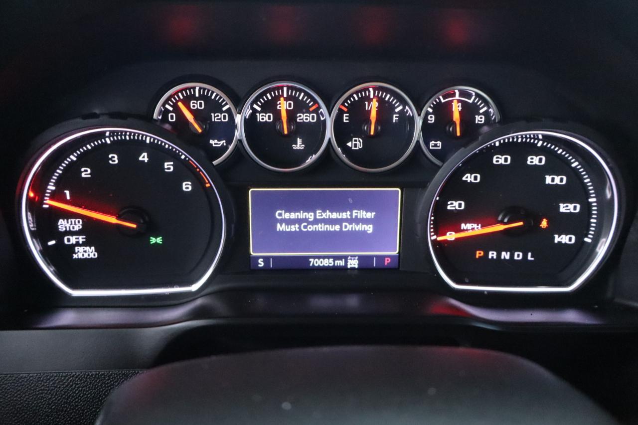 Chevrolet Silverado 1500 4WD Crew Cab 157" RST 2021