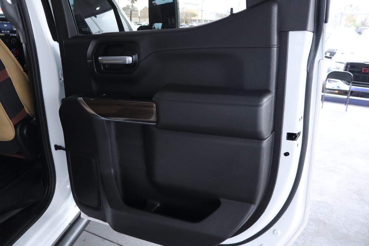 Chevrolet Silverado 1500 4WD Crew Cab 157" RST 2021