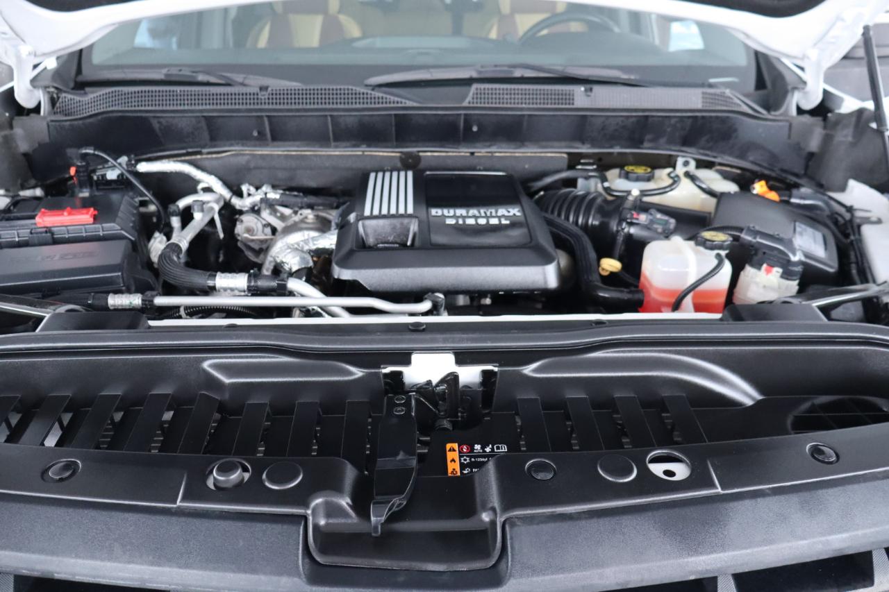 Chevrolet Silverado 1500 4WD Crew Cab 157" RST 2021