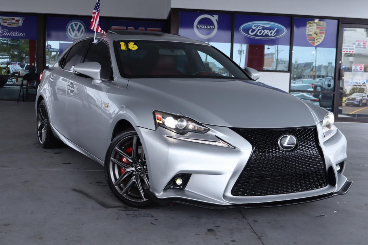 Lexus IS 200t 4dr Sdn 2016