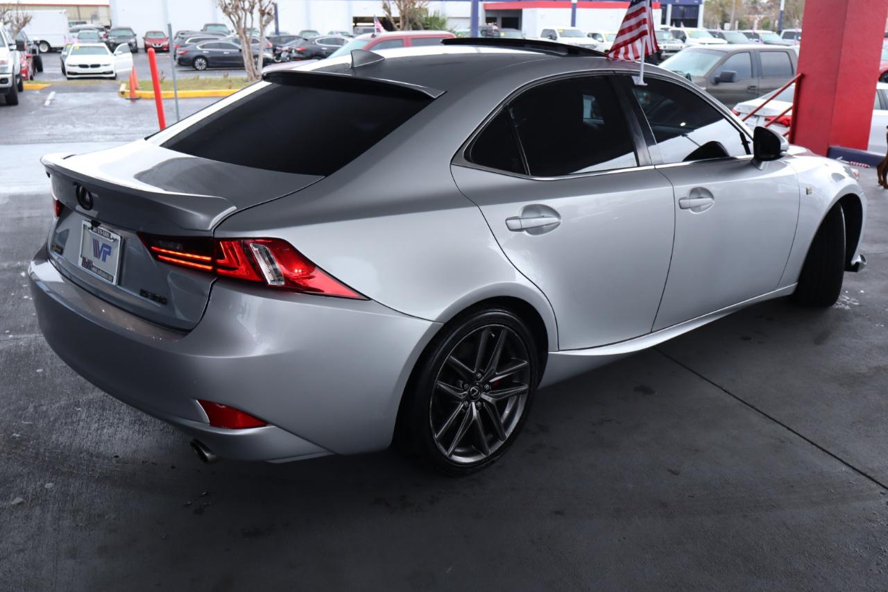 Lexus IS 200t 4dr Sdn 2016