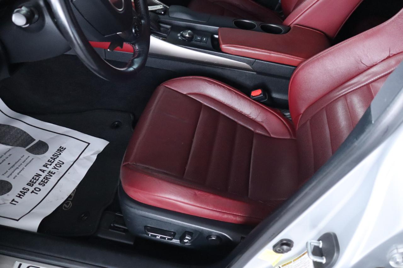 Lexus IS 200t 4dr Sdn 2016