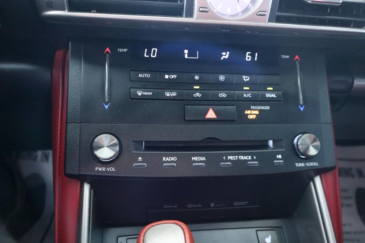 Lexus IS 200t 4dr Sdn 2016