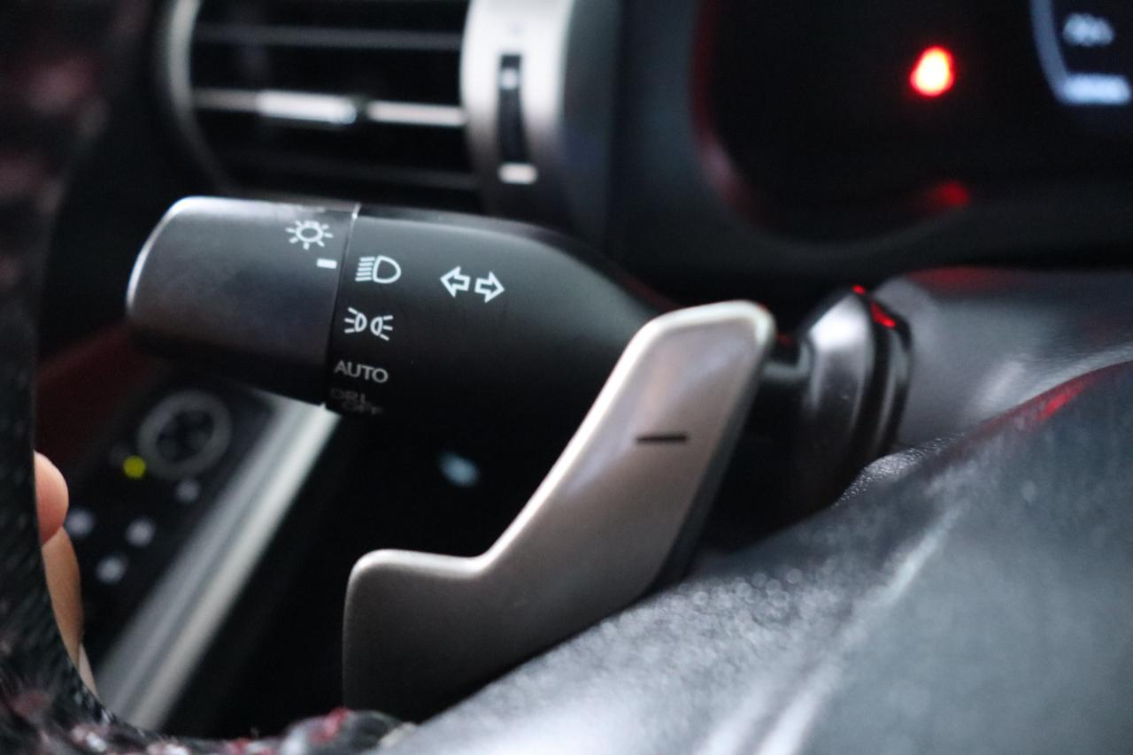 Lexus IS 200t 4dr Sdn 2016