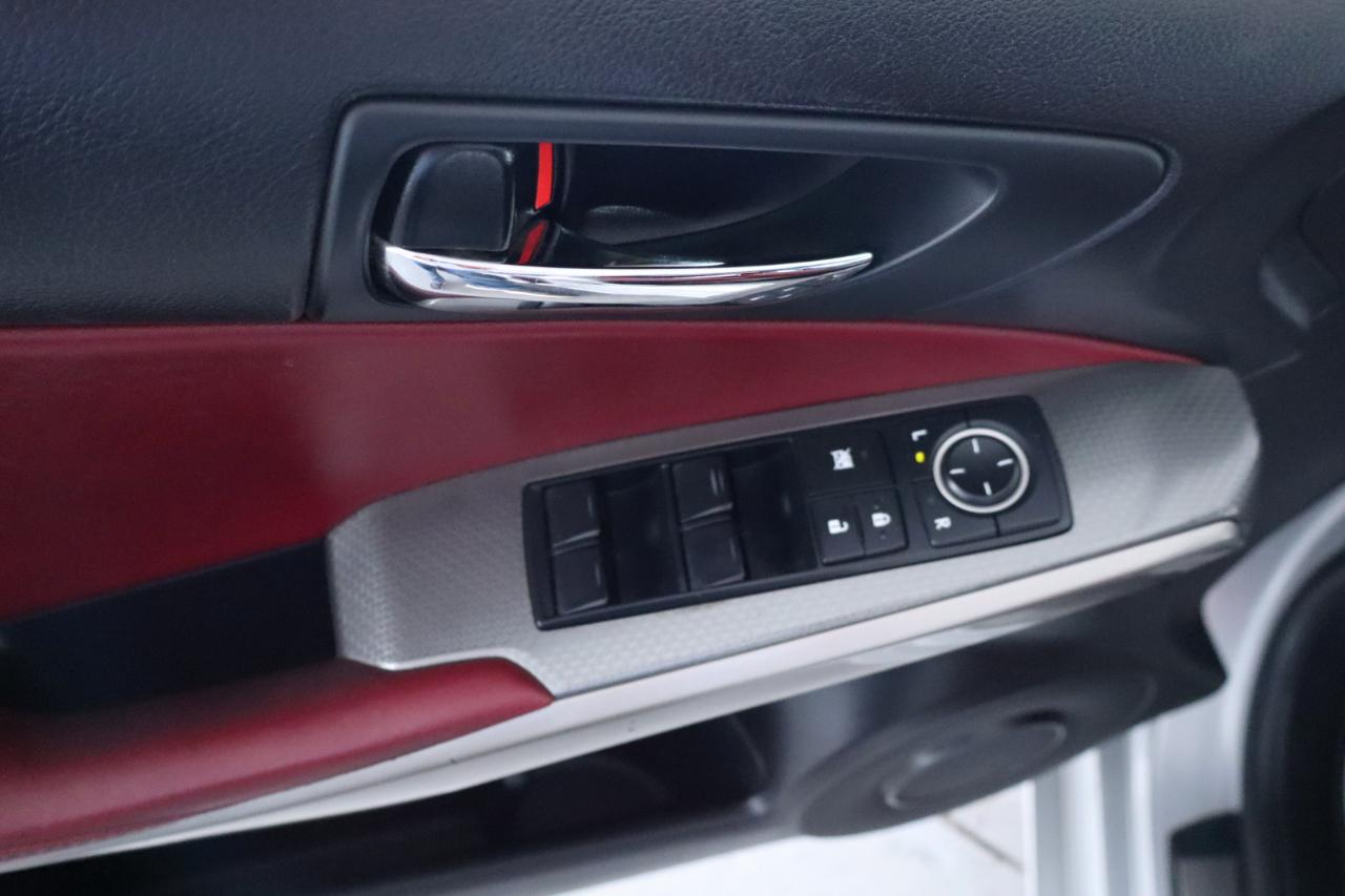 Lexus IS 200t 4dr Sdn 2016