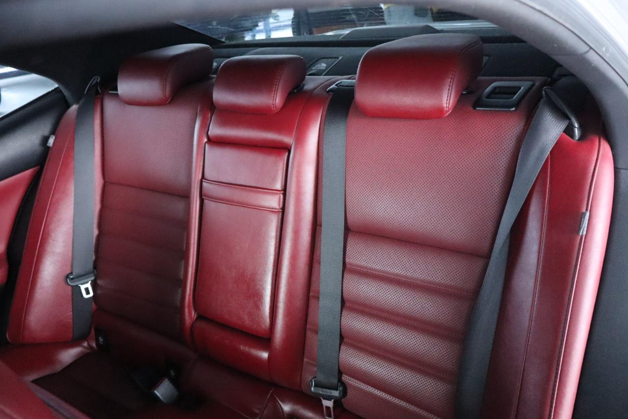 Lexus IS 200t 4dr Sdn 2016