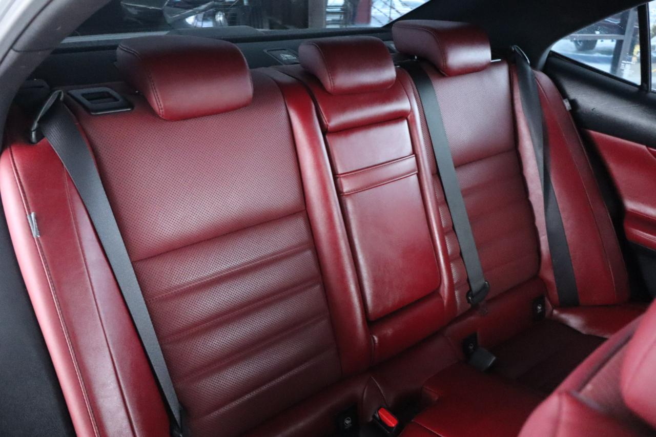 Lexus IS 200t 4dr Sdn 2016