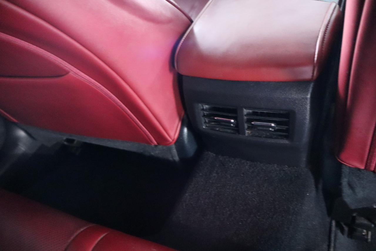 Lexus IS 200t 4dr Sdn 2016