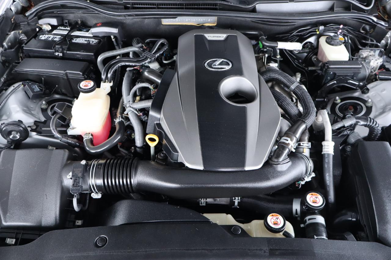 Lexus IS 200t 4dr Sdn 2016