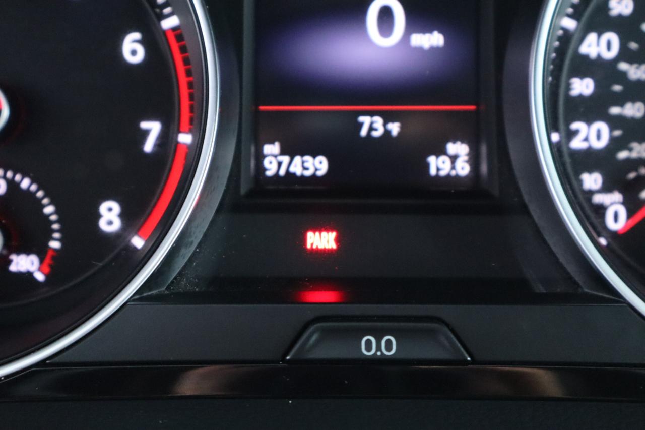 Volkswagen Golf GTI 2.0T Rabbit Edition DSG 2019