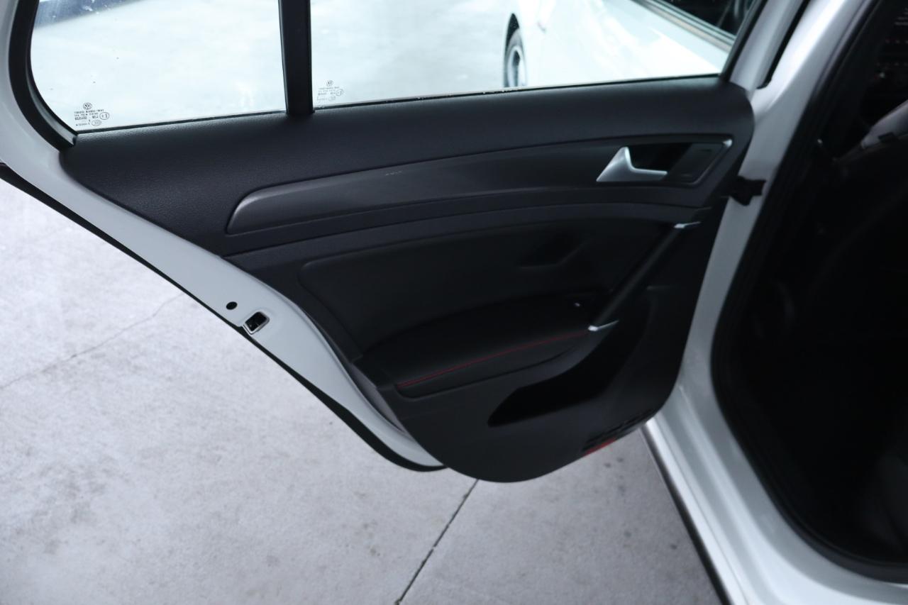 Volkswagen Golf GTI 2.0T Rabbit Edition DSG 2019