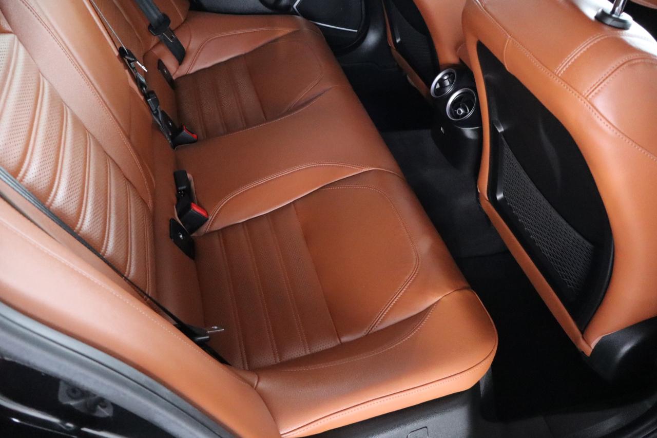 Alfa Romeo Giulia Ti Sport RWD 2019