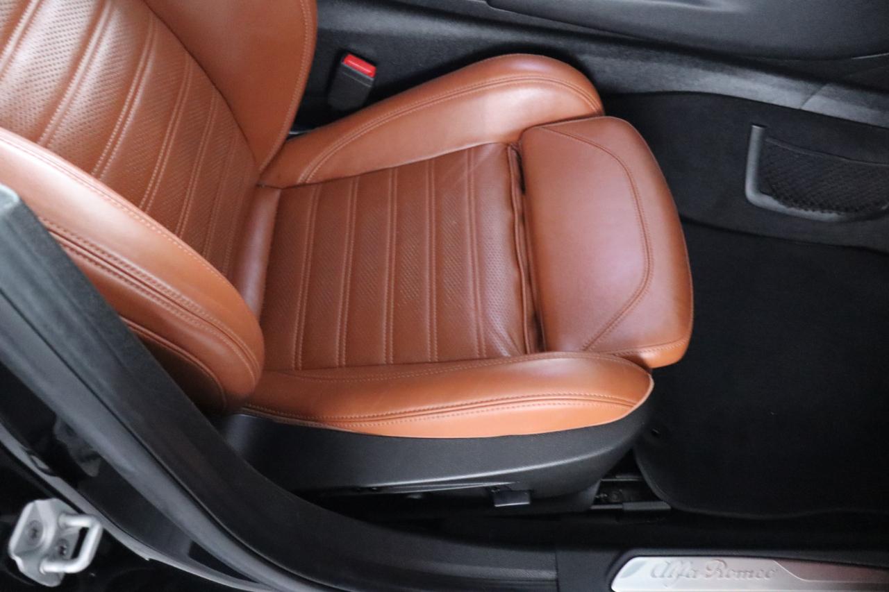 Alfa Romeo Giulia Ti Sport RWD 2019