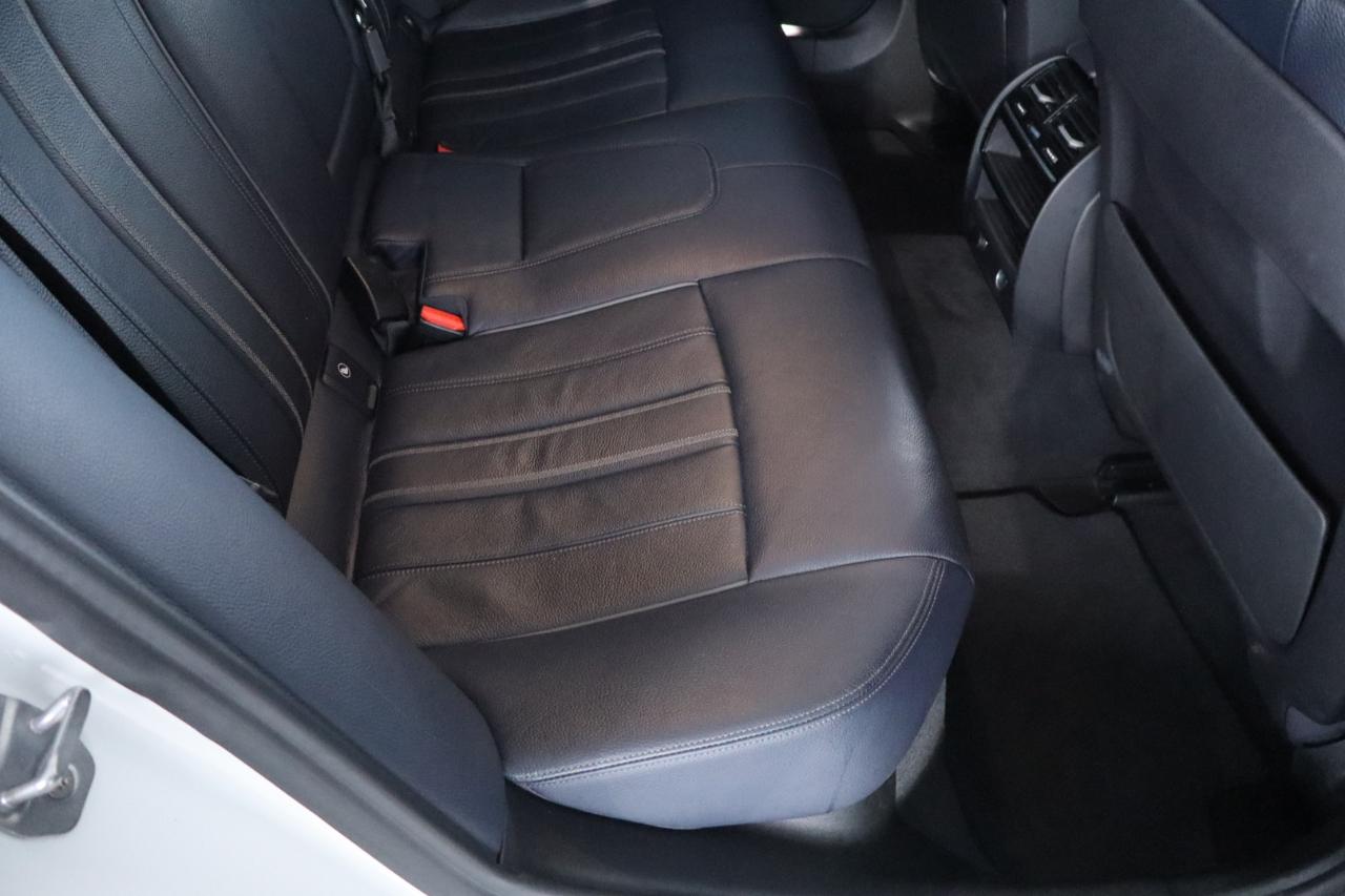 BMW 5 Series 530e iPerformance Plug-In Hybrid 2018