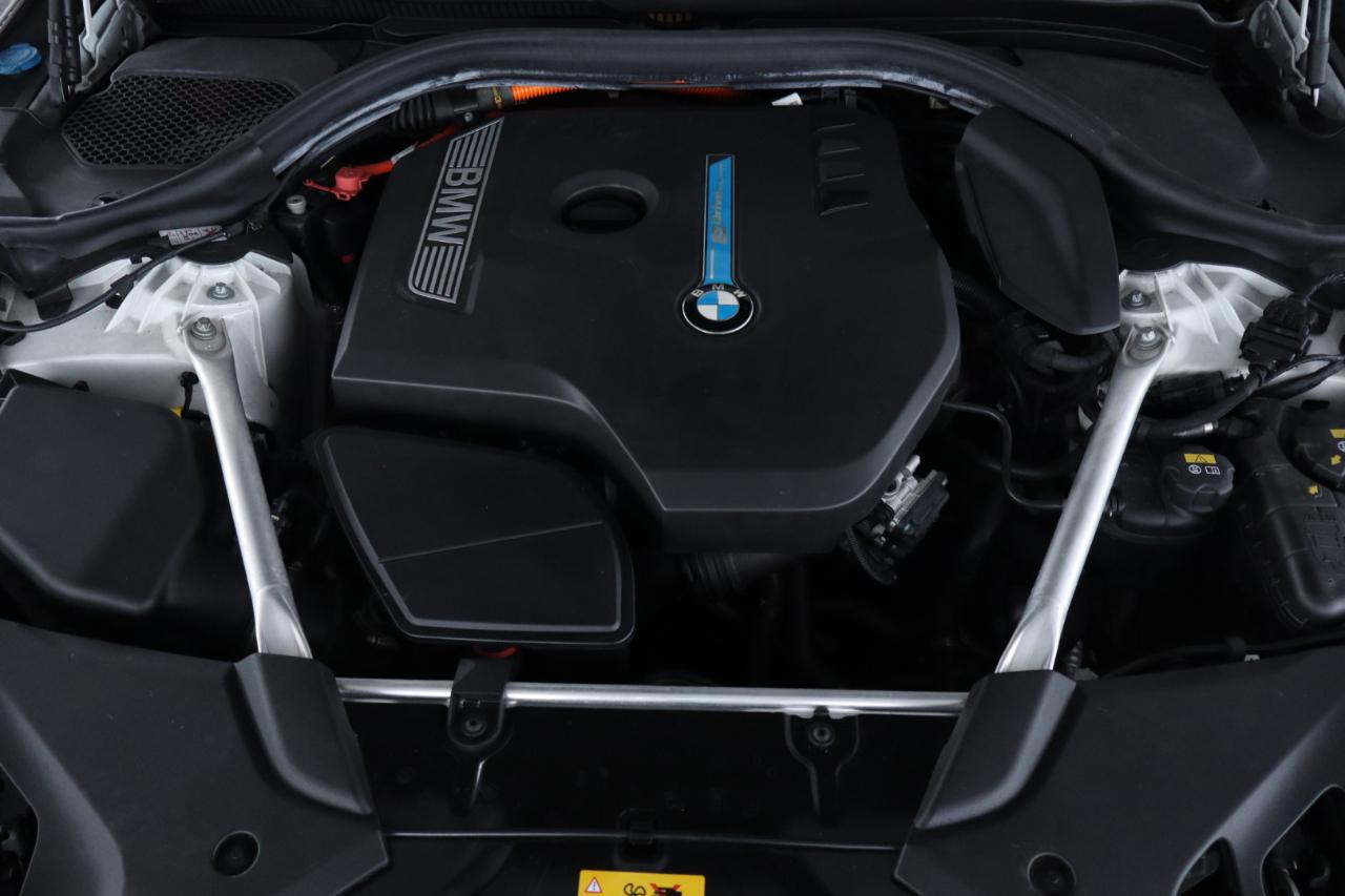 BMW 5 Series 530e iPerformance Plug-In Hybrid 2018