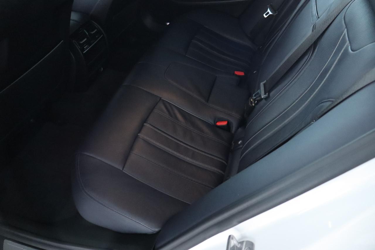 BMW 5 Series 530e iPerformance Plug-In Hybrid 2018