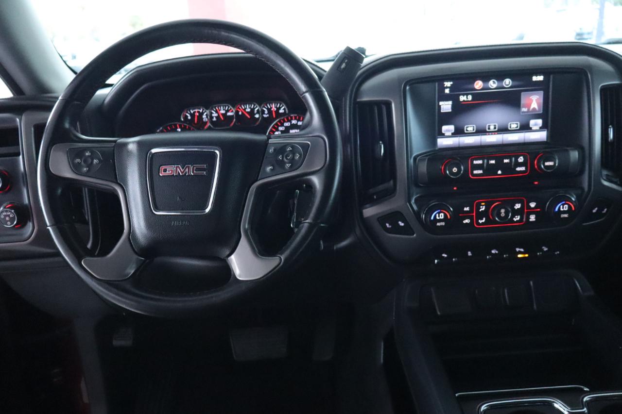 GMC Sierra 1500 4WD Crew Cab 143.5" SLT 2014