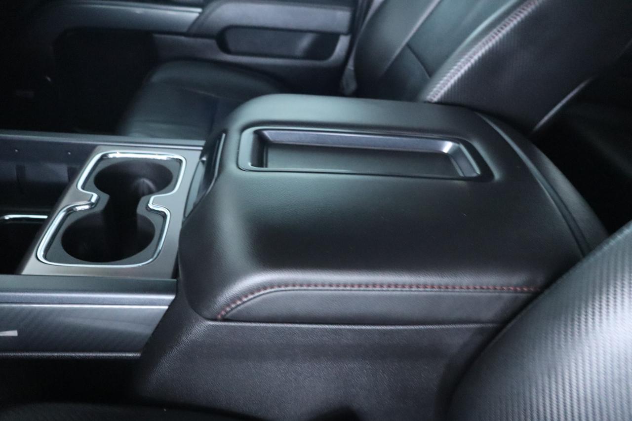 GMC Sierra 1500 4WD Crew Cab 143.5" SLT 2014