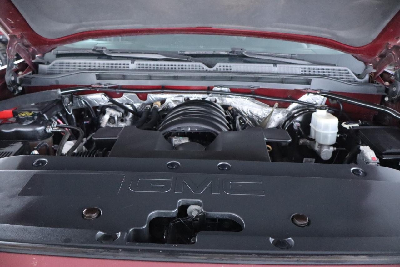 GMC Sierra 1500 4WD Crew Cab 143.5" SLT 2014