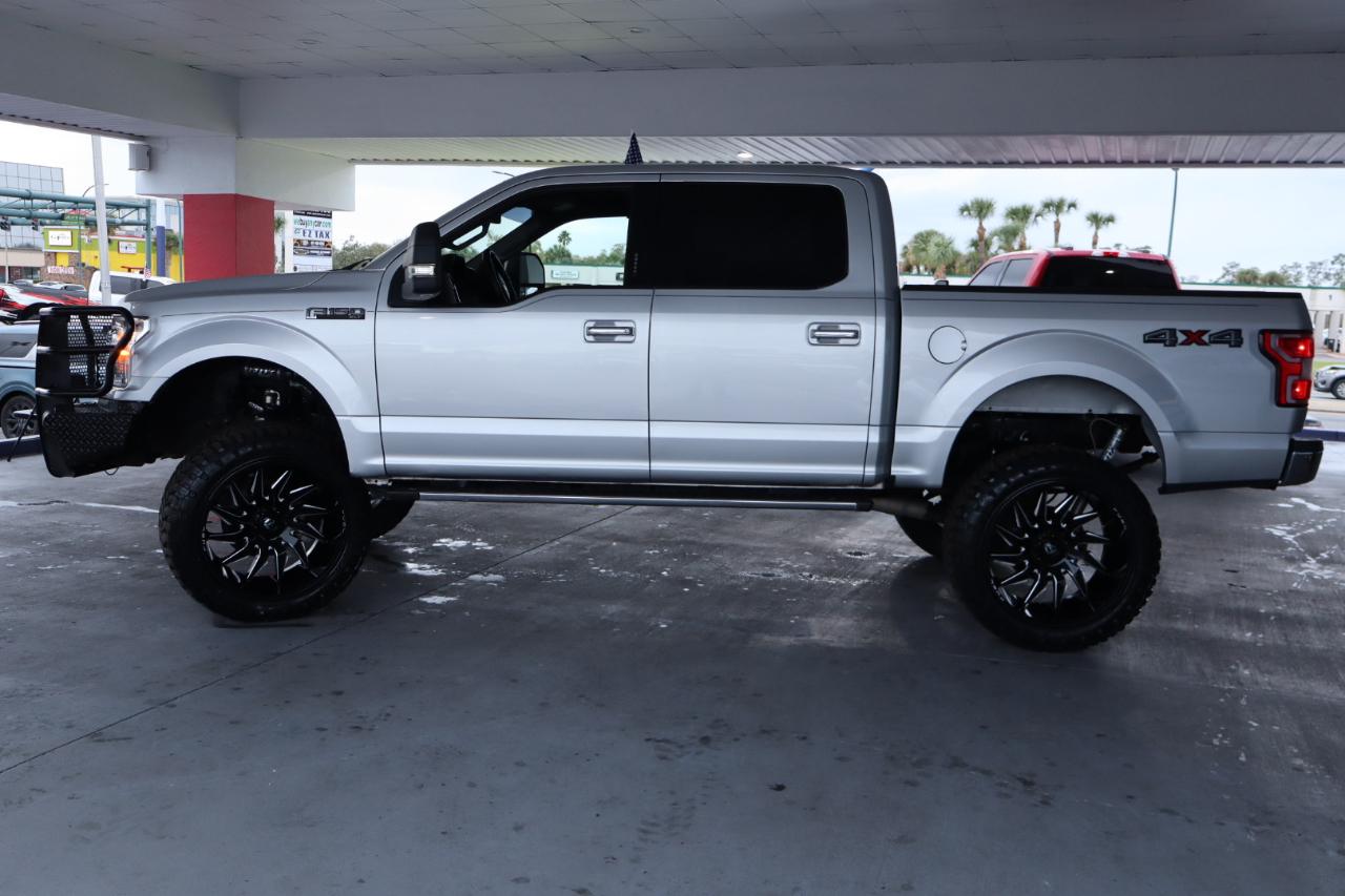 Ford F-150 4WD SuperCrew 145" Lariat 2018